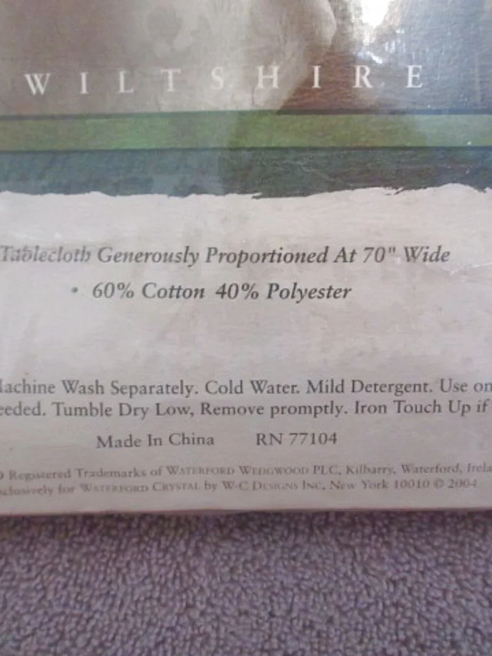 Waterford Wiltshire Platinum Gold Tablecloth Jacquard Paisley Oblong 70 x 84 NEW